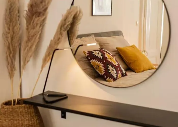 Luxury Residence Apartments In Vaclavske Namesti