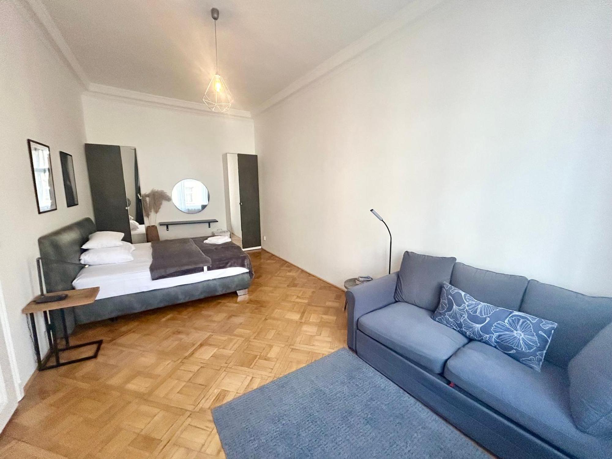 Luxury In Vaclavske Namesti